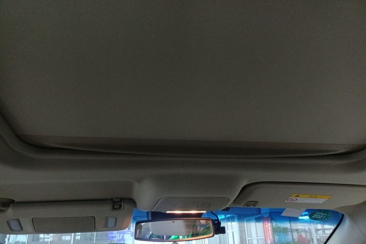 Used Buick GL8 2018 28T Luxury Model China VI Standard
