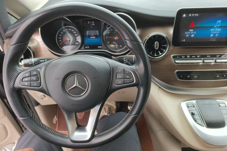 Used Mercedes-Benz V-Class 2020 V 260 L Long-wheelbase Luxury Edition
