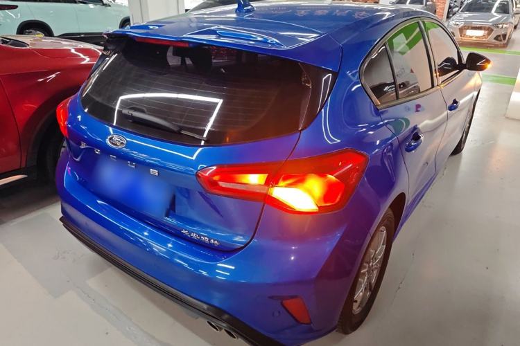 Used Ford Focus 2020 Hatchback 1.5L Automatic Sharp Edition
