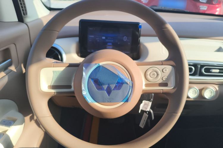 Used Wuling Hongguang MINIEV 2025 Four-Door Version Advanced Edition
