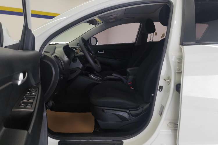 Used Kia Sportage R 2016 2.0L Automatic Two-Wheel Drive GL
