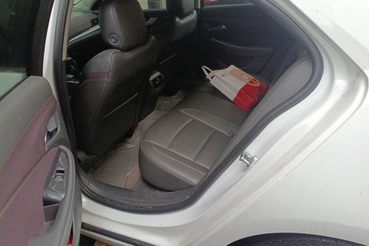 Used Chevrolet Malibu 2016 2.0L Automatic Luxury Edition
