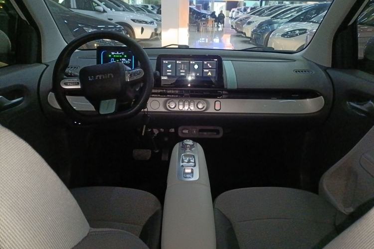 Used  Lumin 2025 205 km Xiangqin Version
