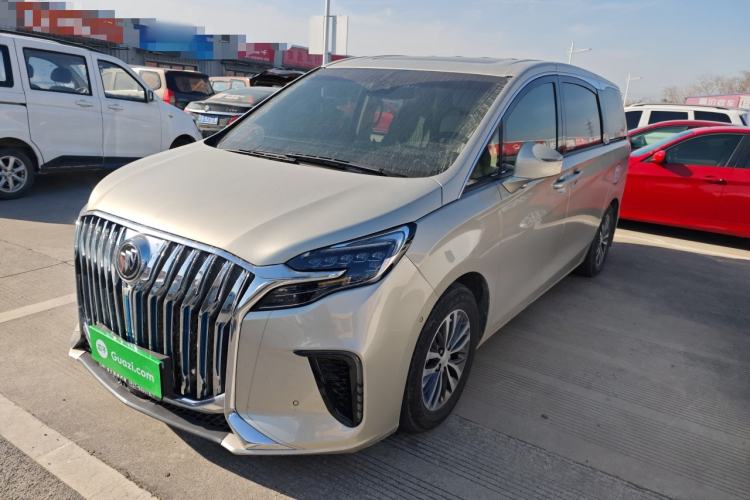 Used Buick GL8 2022 ES Landtrek 653T Luxury Edition