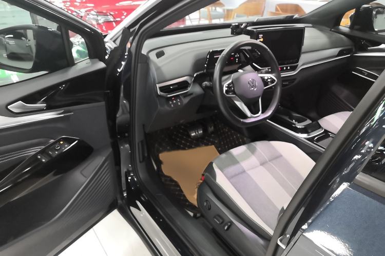 Used Volkswagen ID.4 CROZZ 2024 Pure Edition Limited Edition
