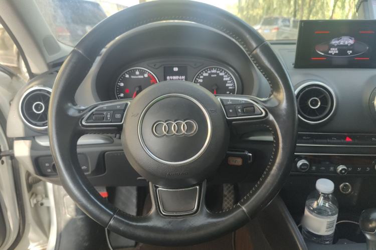 Used Audi A3 2014 Limousine 35 TFSI Automatic Comfort Model
