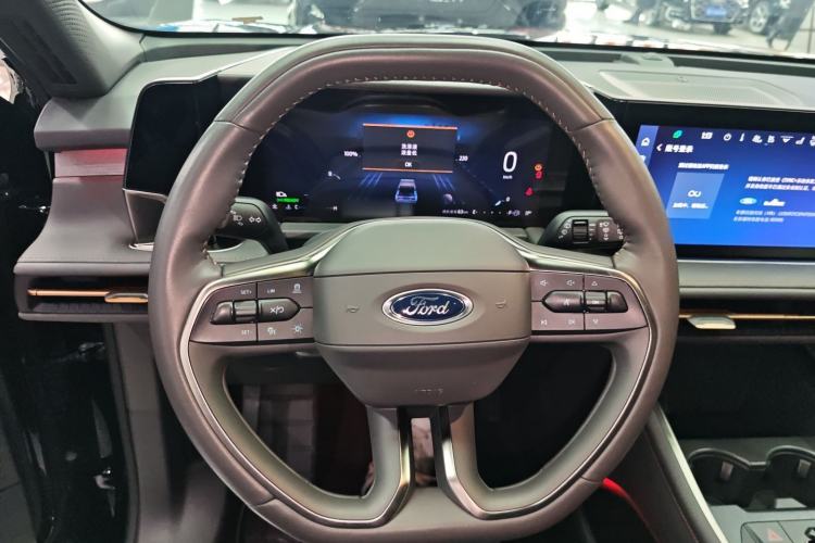 Used Ford Edge 2023 Edge L 2.0T EcoBoost E-Hybrid Four-Wheel Drive Seven-Seat Supreme Model