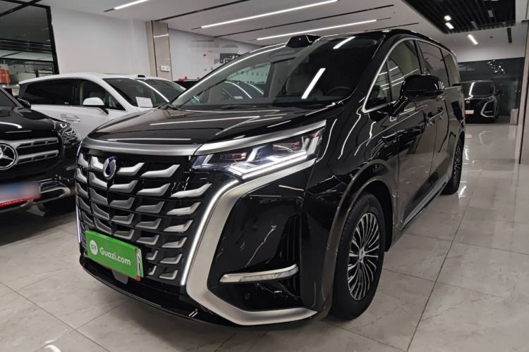 Used Denza D9 2025 DM-i Intelligent Drive 1020 Four-Wheel Drive Prestige Model