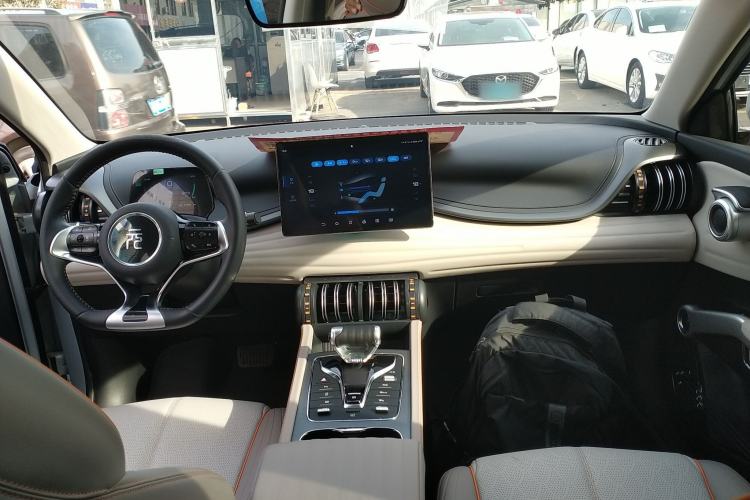 Used BYD Yuan PLUS 2024 Honor Edition 430KM Beyond Model
