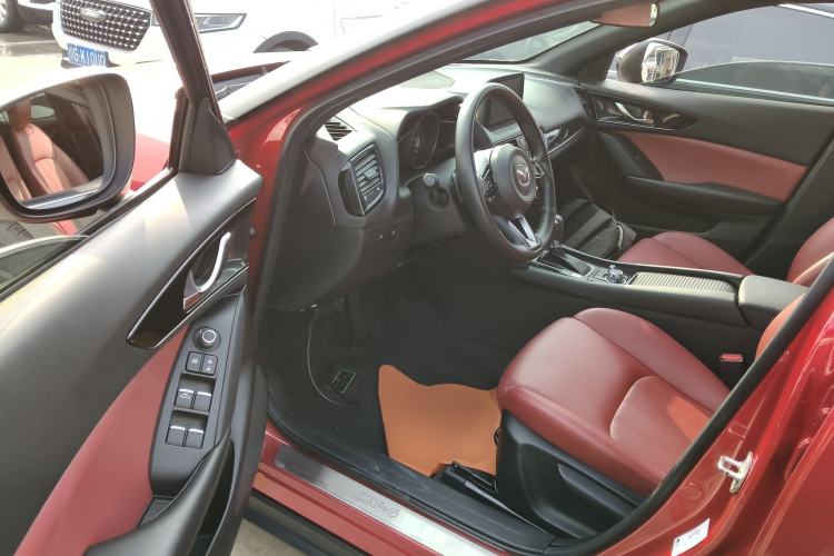 Used Mazda CX-4 2020 2.0L Automatic Two-Wheel Drive Blue Sky Exploration Edition
