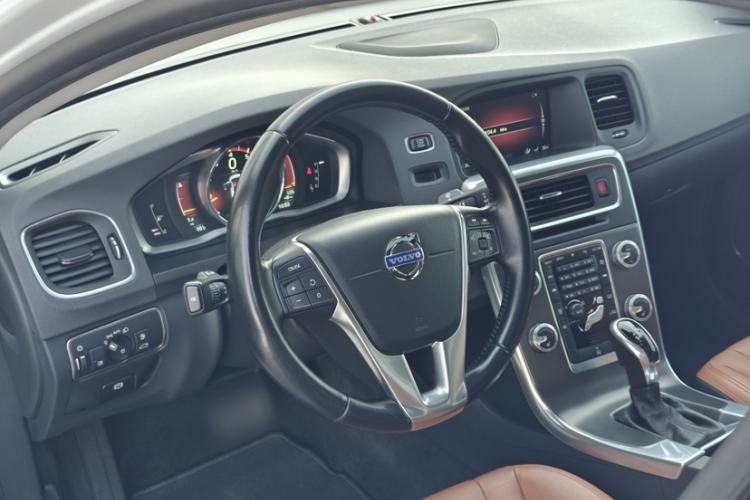 Used Volvo S60 2015 S60L T5 Intelligent Drive Edition
