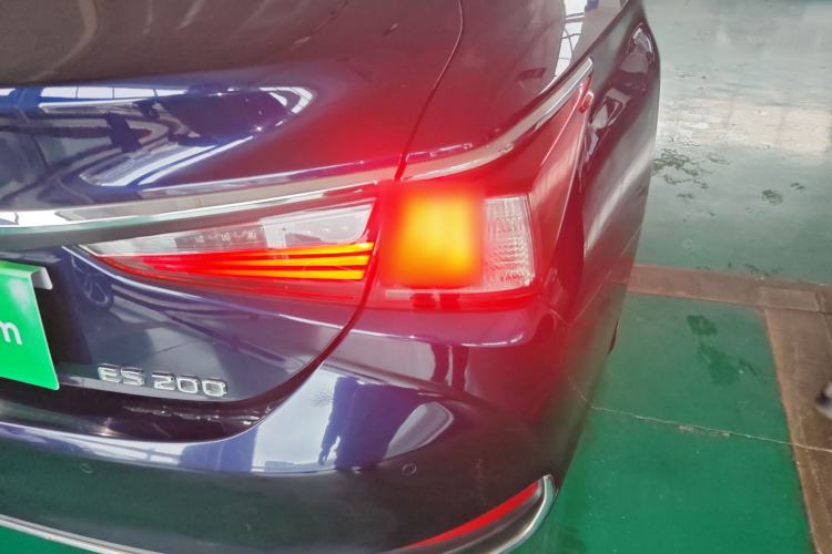 Used Lexus ES 2020 200 Excellence Edition