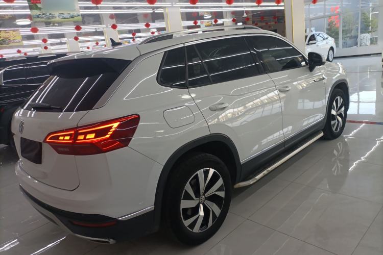 Used Volkswagen Tayron 2020 330TSI Two-Wheel Drive Luxury Smart Connectivity Version