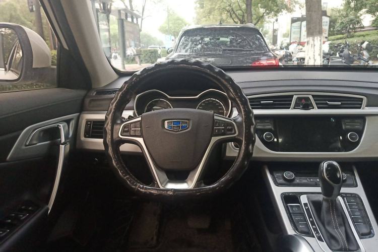 Used Geely Auto Emgrand X7 Sport 2016 1.8TD Automatic ZhiShang Model
