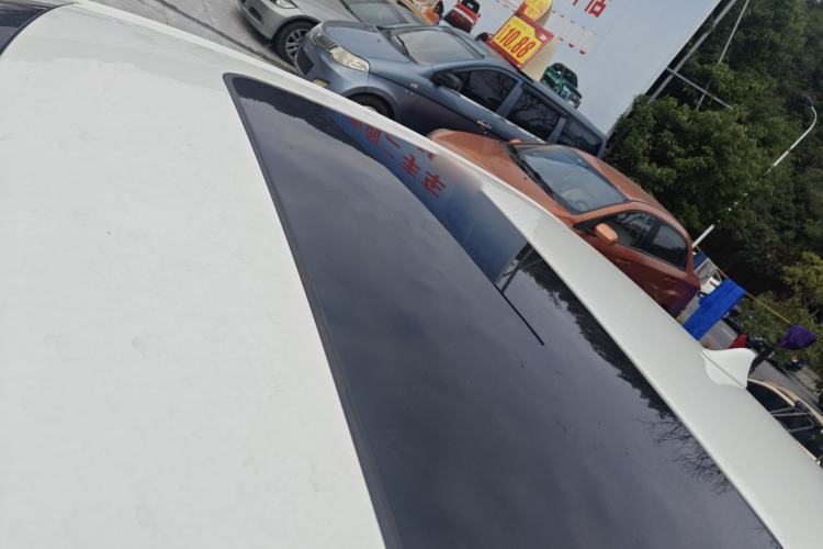 Used Fiat Viaggio 2012 1.4T Automatic Luxury Edition
