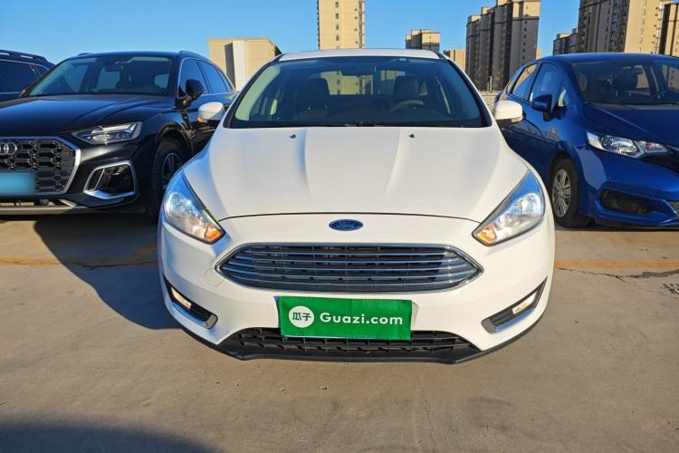 Used Ford Focus 2018 Sedan Classic EcoBoost 180 Automatic Elite Model