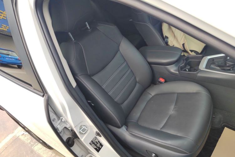 Used Toyota RAV4 2023 2.0L CVT Two-Wheel Drive Fashion Plus Edition