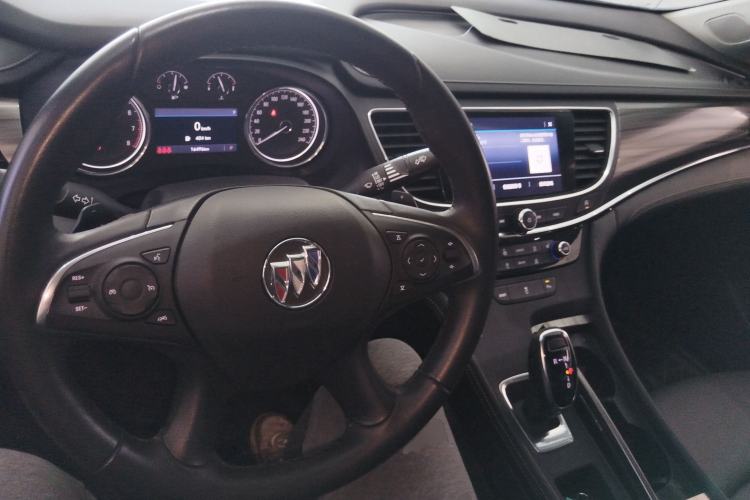 Used Buick LaCrosse 2022 652T Luxury Version