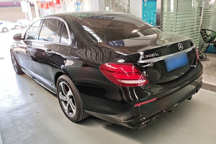 Used Mercedes-Benz E-Class 2019 E 300 L Sporty and Stylish Model