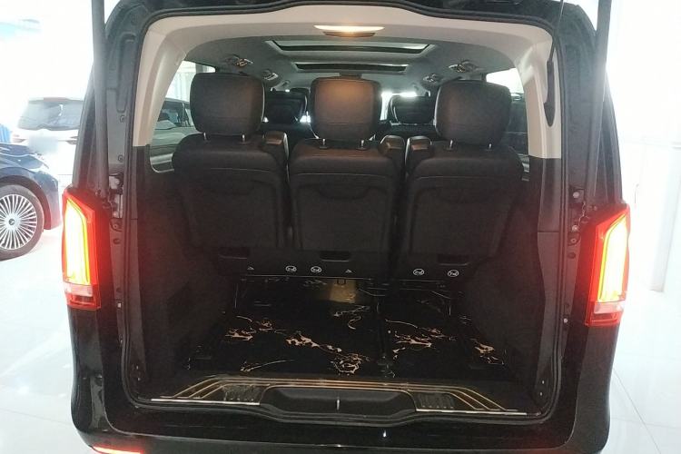 Used Mercedes-Benz V-Class 2022 V 260 L Long Wheelbase Prestige Edition
