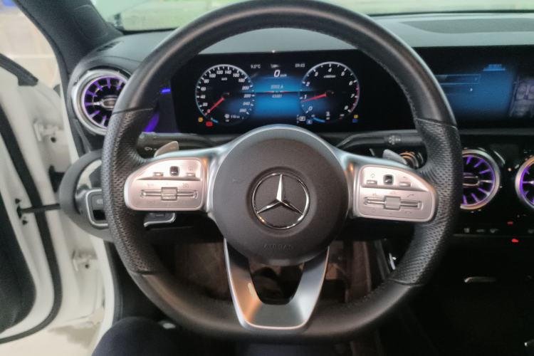 Used Mercedes-Benz A-Class 2022 Second Facelift A 200 L Sport Sedan Fashion Version
