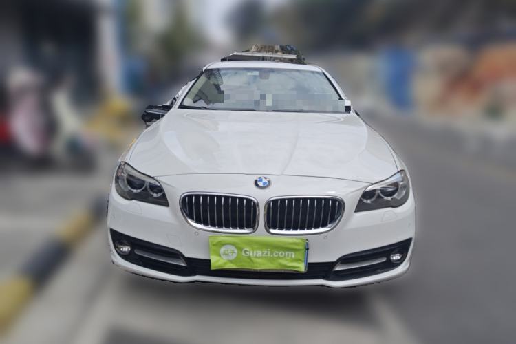 Used BMW 5 Series 2014 520Li Elegant Model
