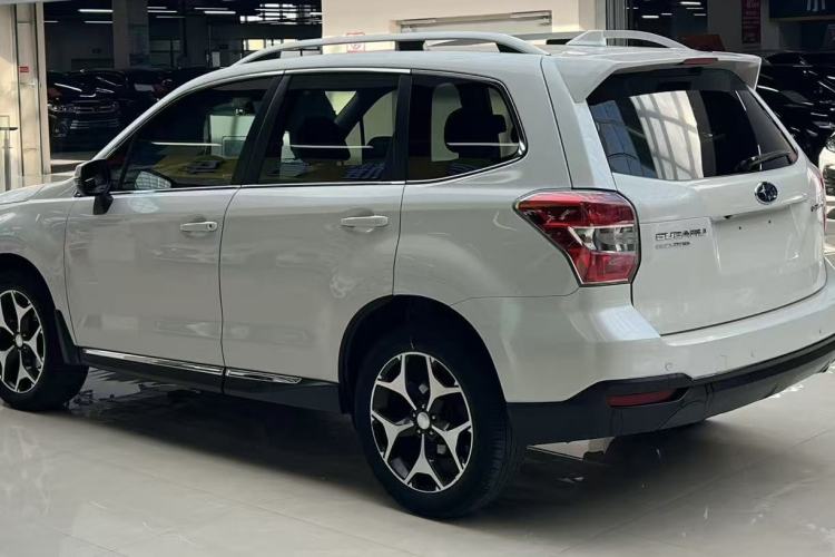 Used Subaru Forester 2015 2.0i Special Edition Commemorative Model
