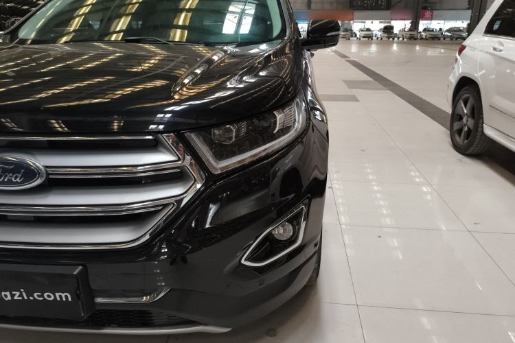 Used Ford Edge 2015 2.0T GTDi Four-Wheel Drive Prestige Model
