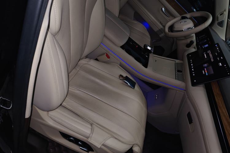 Used Hima AITO M7 2024 1.5T Rear-Drive Plus Version 5 Seats