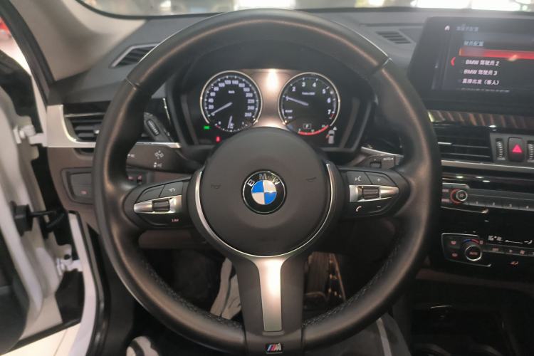 Used BMW X1 2022 sDrive25Li Leading Model
