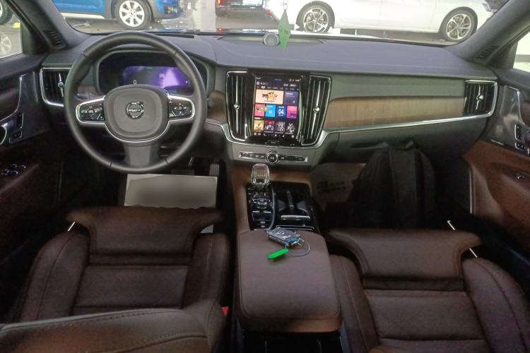 Used Volvo S90 New Energy 2024 Plug-in Hybrid Four-Wheel Drive Long-Range Luxury Smart Edition