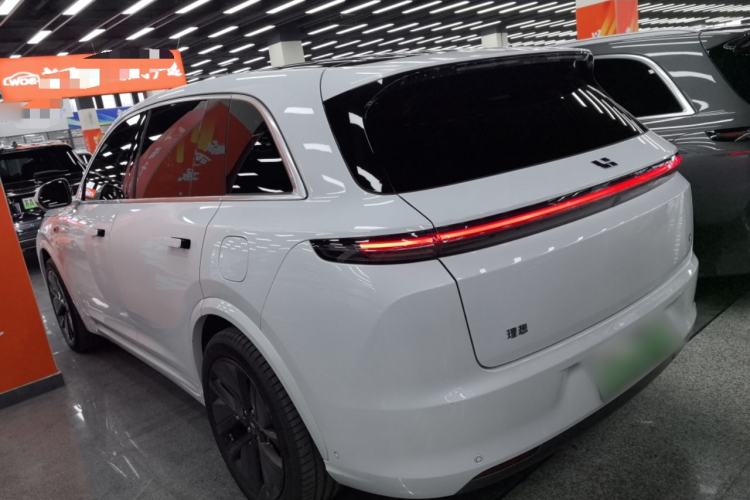 Used Li Auto L7 2023 Pro Model
