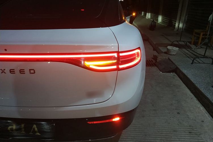 Used Hima Luxeed S7 2024 Max
