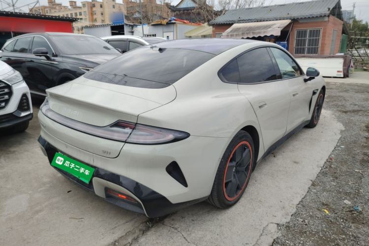 Used Xiaomi Auto SU7 2024 Rear-Drive Standard Founder Edition
