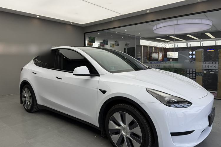 Used Tesla Model Y 2022 Rear-Wheel-Drive Version
