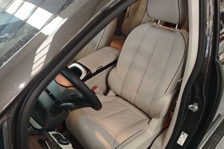 Used Buick GL8 2021 Land Cruiser Executive 652T Premium Model
