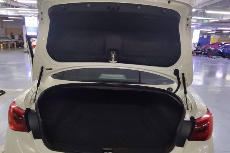 Used Infiniti Q50L 2016 2.0T Enjoyment Edition
