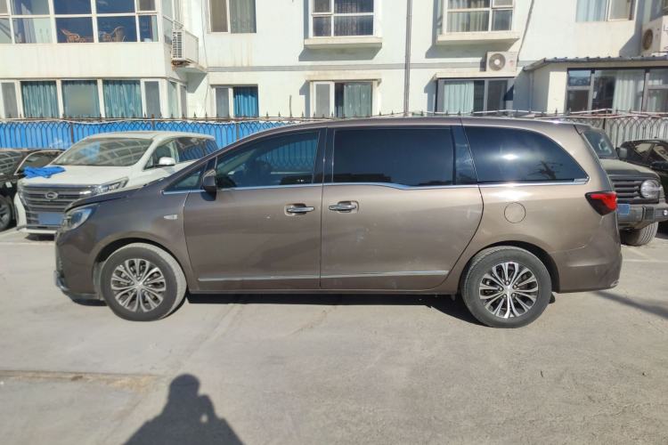 Used Buick GL8 2021 Land Cruiser Executive Class 652T Luxury Model
