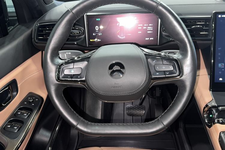 Used Nio ES8 2020 580 km Range Signature Edition Six-Seater Version
