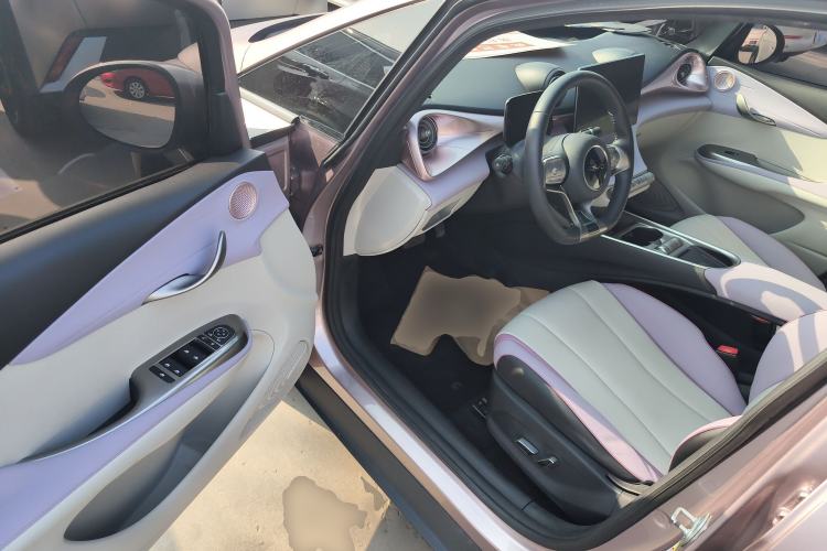 Used BYD Dolphin 2021 405 km Fashion Edition
