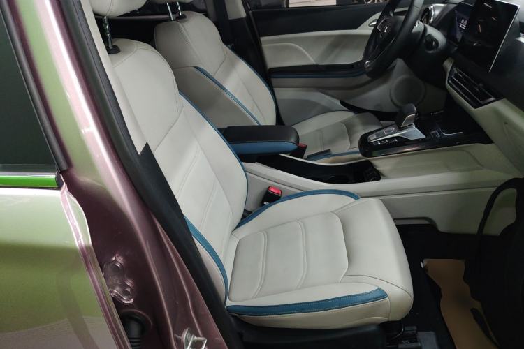 Used BYD Yuan Pro 2023 401KM Luxury Version
