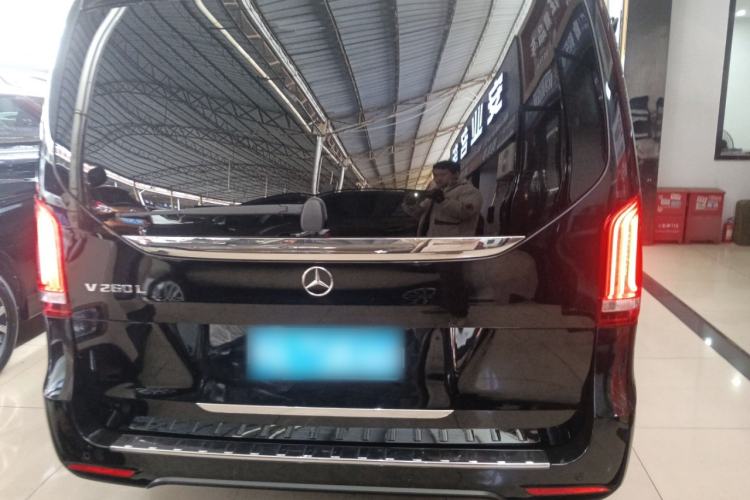 Used Mercedes-Benz V-Class 2020 V 260 L Long-wheelbase Luxury Edition
