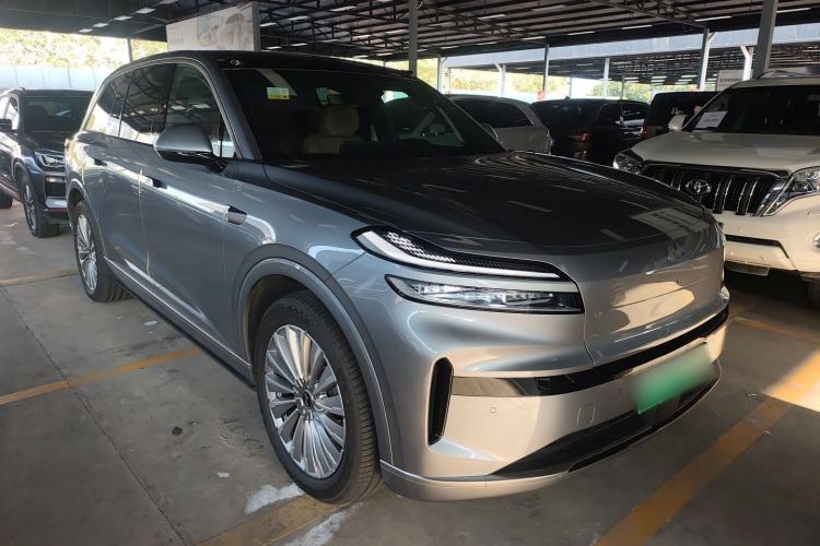 Used ONVO Luxeed L90 
