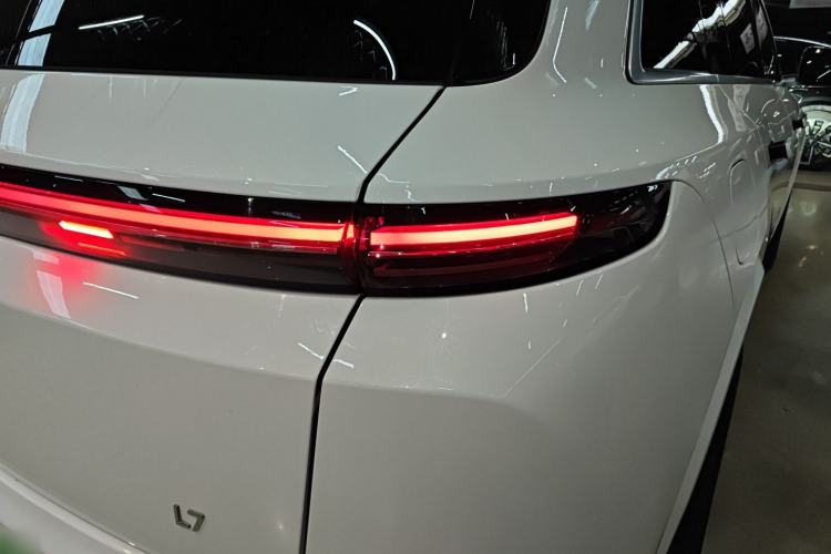 Used Li Auto L7 2023 Air model