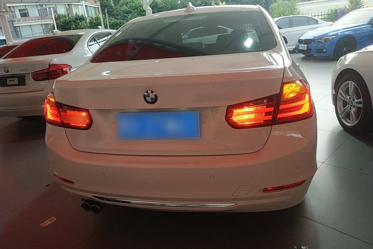 Used BMW 3 Series 2014 328Li Fashion Model
