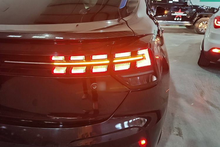 Used Lynk & Co 05 2022 2.0T Two-Wheel Drive Shine Halo