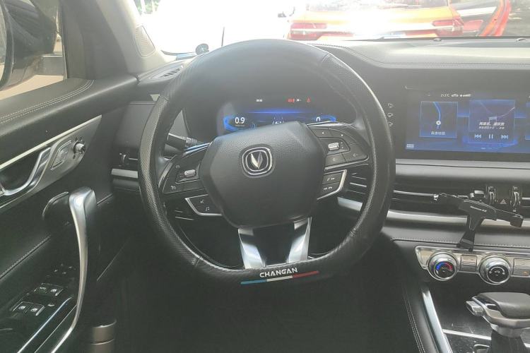 Used Changan CS95 2019 2.0T Two-Wheel-Drive Luxury Version
