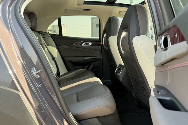 Used Lynk & Co 02 2019 High-Energy Edition 2.0T Automatic Two-Wheel Drive Shine Pro Edition China VI Standard