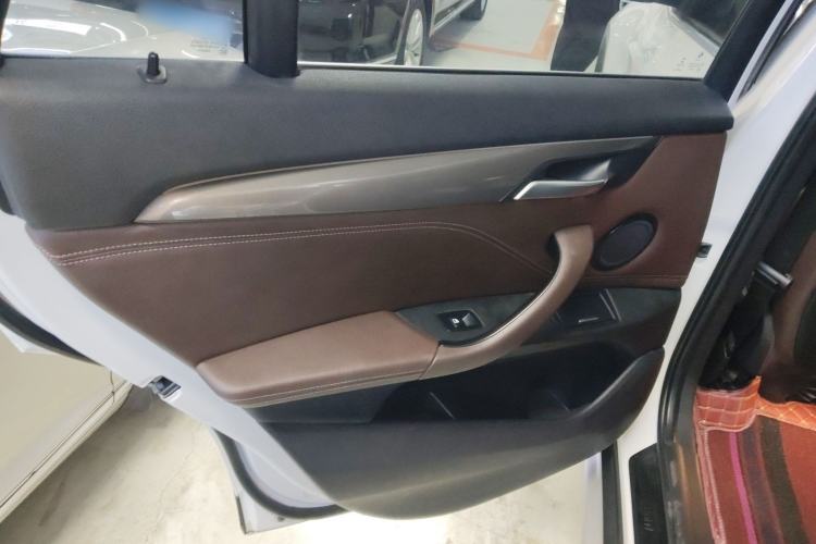 Used BMW X1 2018 sDrive18Li Luxury Model
