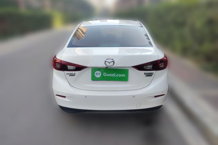 Used Mazda Mazda 3 Axela 2016 Sedan 1.5L Automatic Luxury Model
